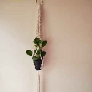Macrame Plant Hanger (Diamond style)